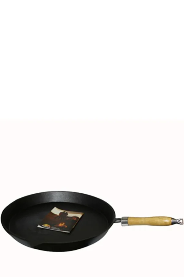 Cookware & Cutlery>Macpac Campfire Cast Iron Frying Pan