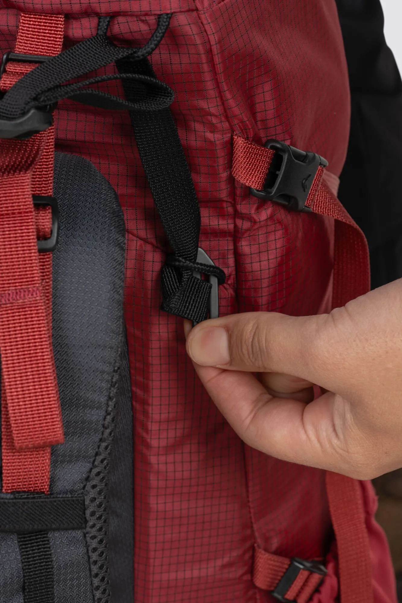 Womens>Macpac Harper 50L Women'S Hiking Backpack