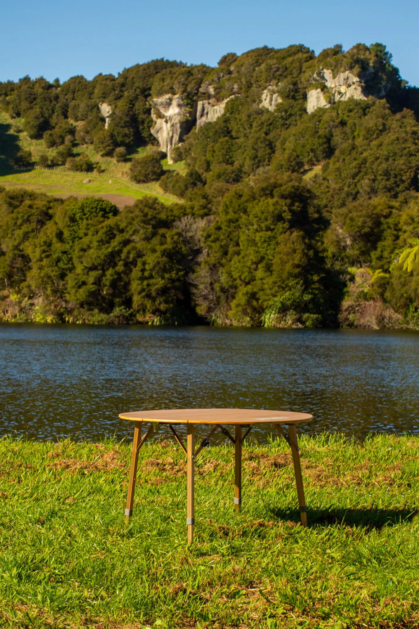 Tables>Macpac Zempire Kitpac Round V2 Table